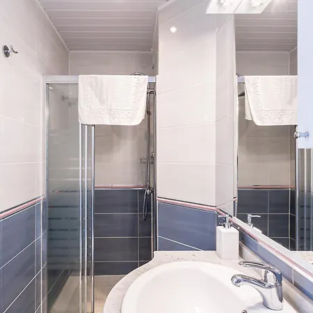 Sr La Cornisa Calahonda 2 Bedrooms With Sea View